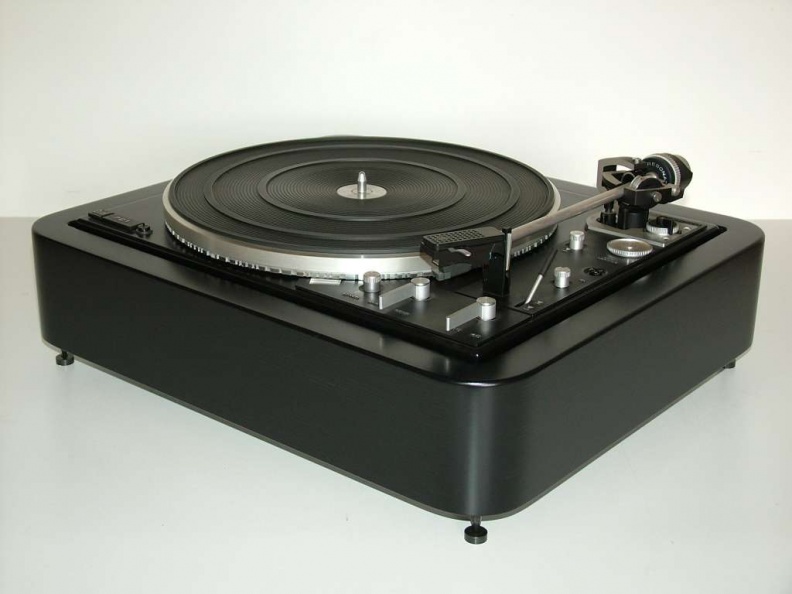 Dual gross_ rund_ schwarz 03.jpg